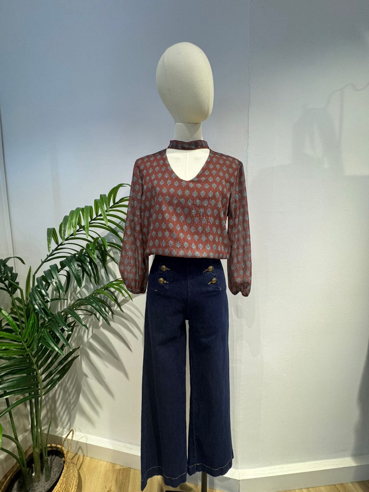 Blusa gasa estampada marrón