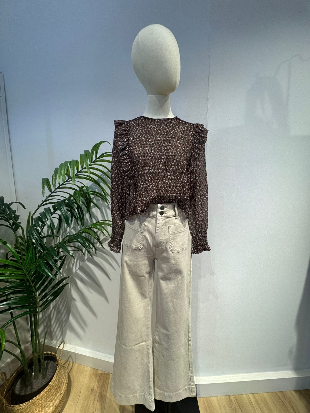 Blusa estampada volantes