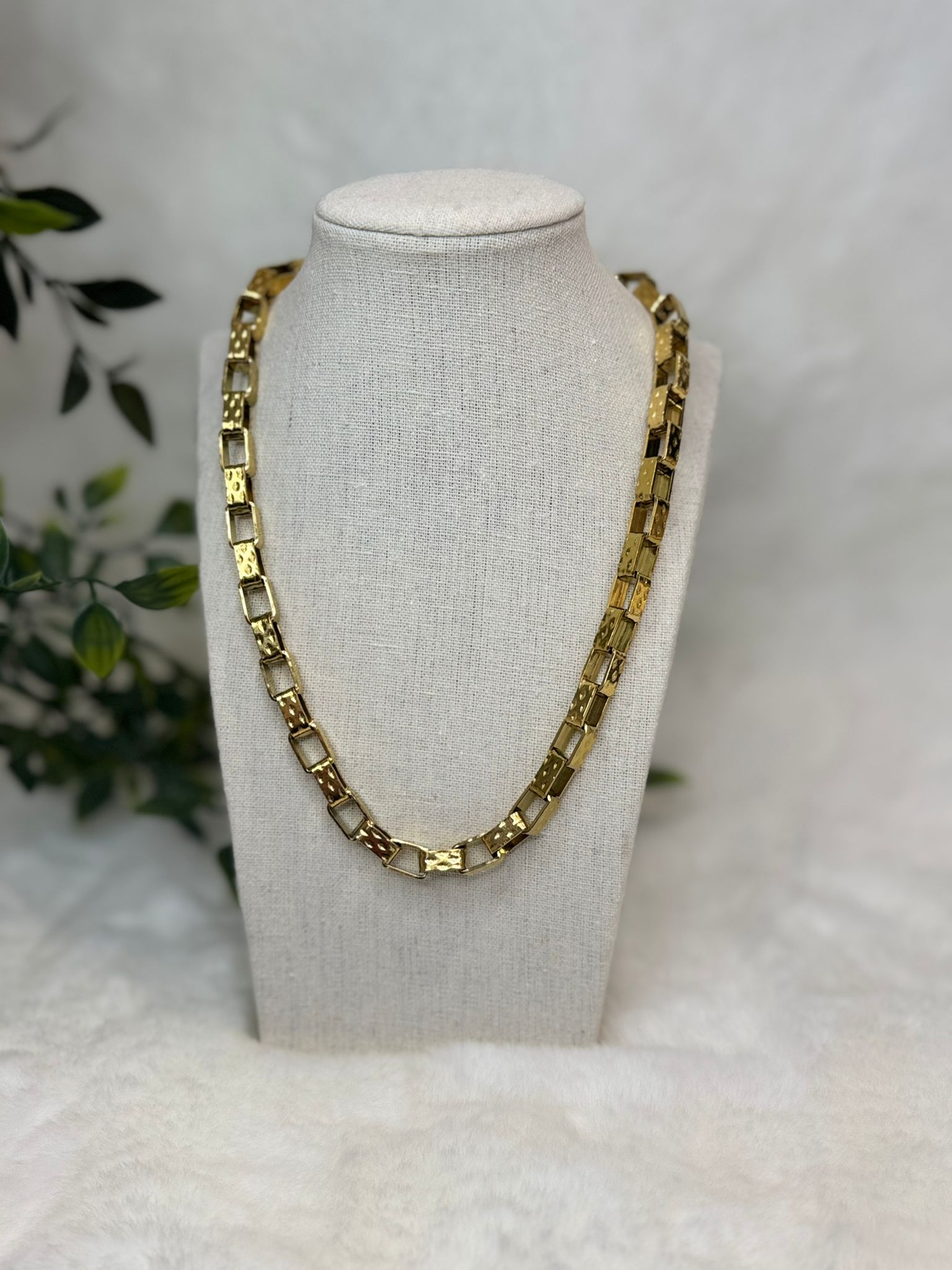 Collar cadena cuadrados