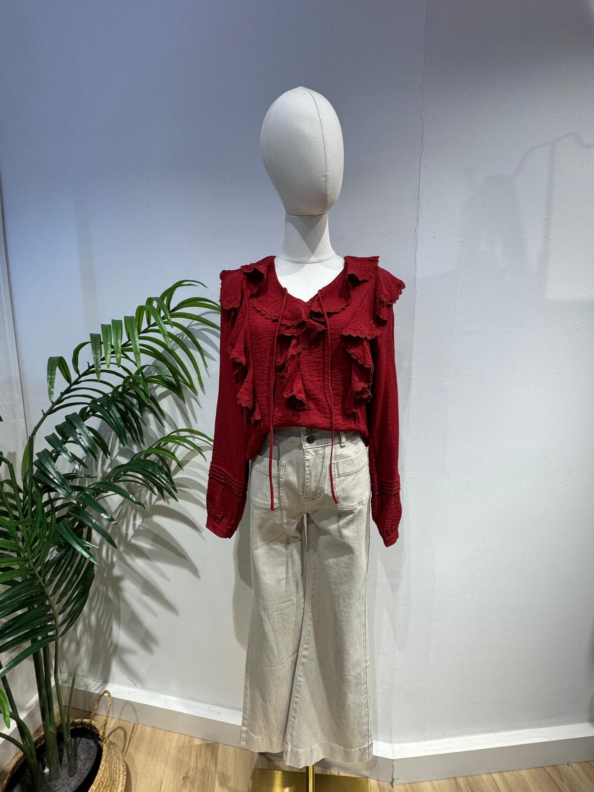 Camisa volantes roja